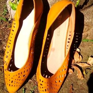 New RESTRICTED Shoes Size 10 . Leather .